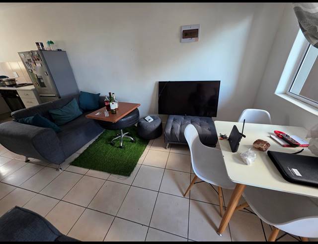 2 BEDROOM APARTMENT FOR SALE IN DELRO PARK